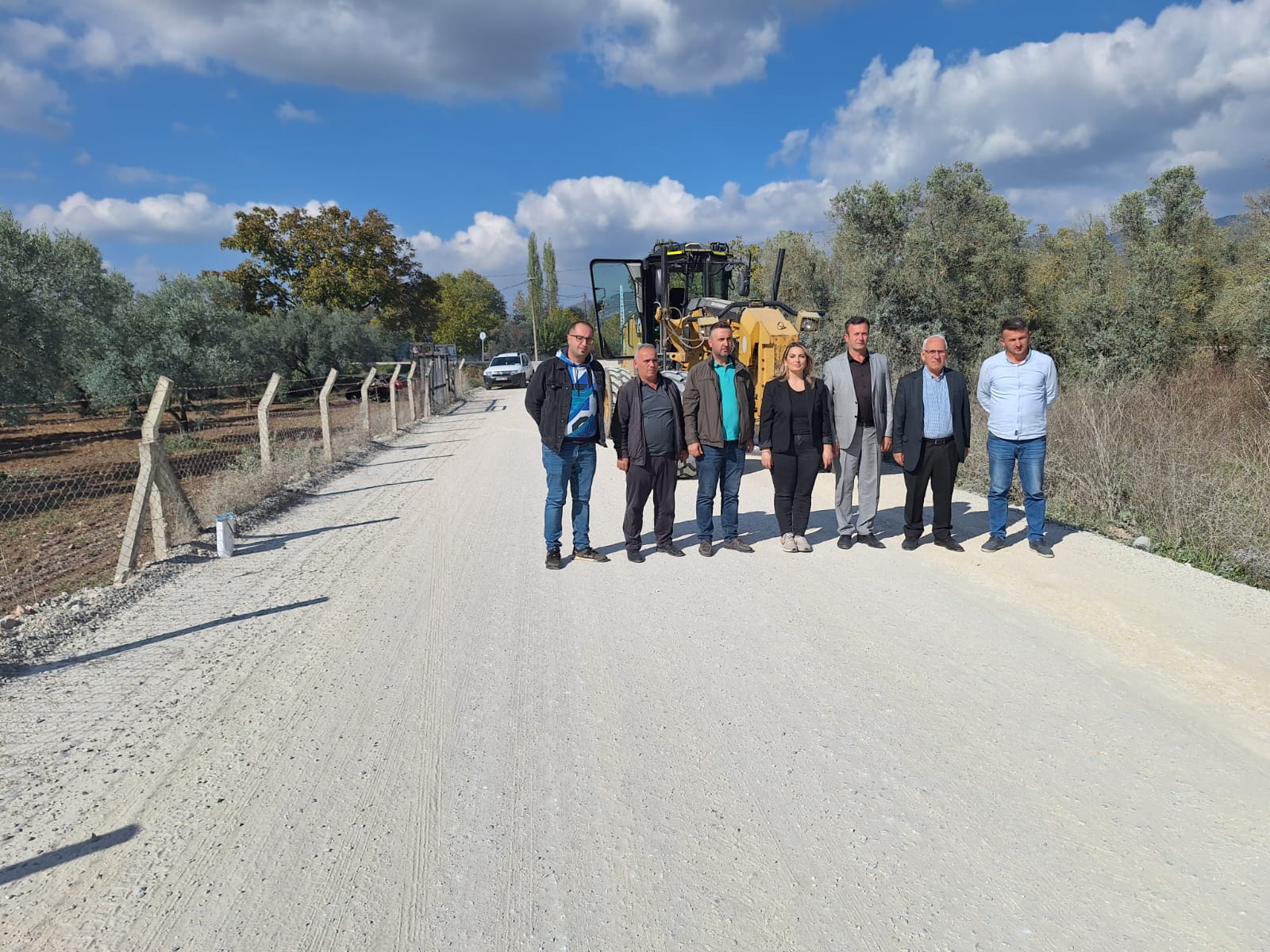 Yeniköy’de kapsamlı  asfaltlama çalışmaları başladı