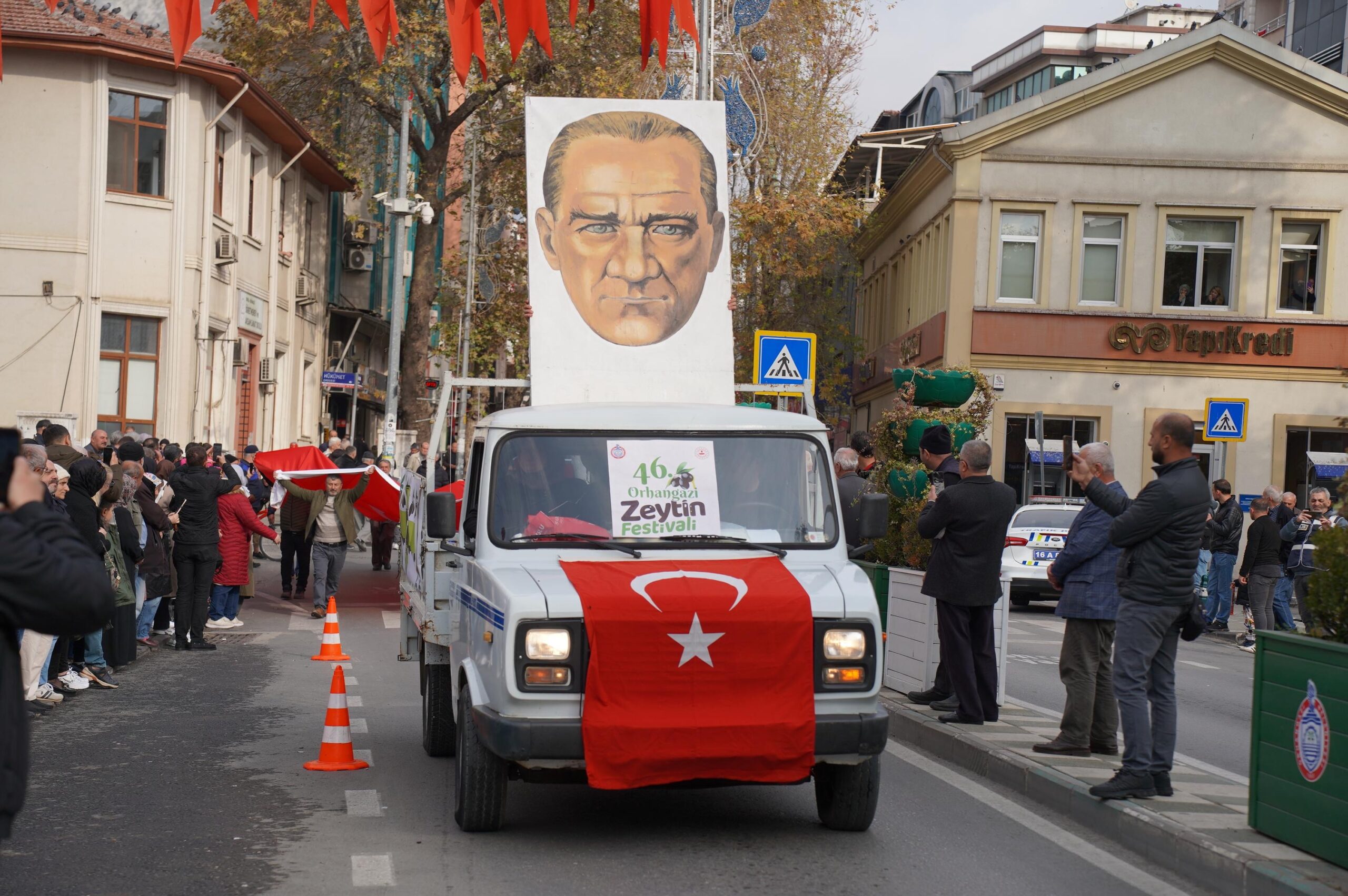 46. Zeytin Festivalinde Renkli Görüntüler