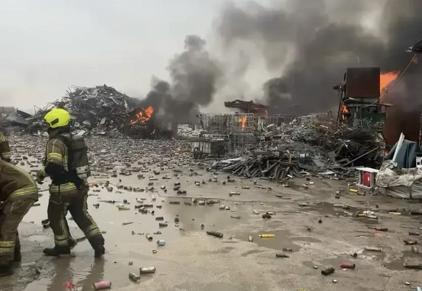 Geri Dönüşüm Tesisinde Korkutan Patlama: 2 Yaralı