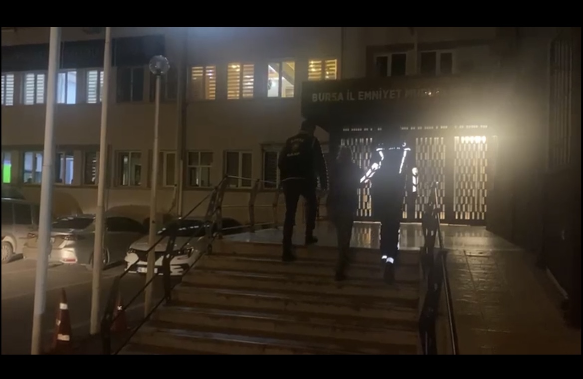 Bursa’da 7 Yıldır Kayıp Olan Çocuk Özel Operasyonla Bulundu